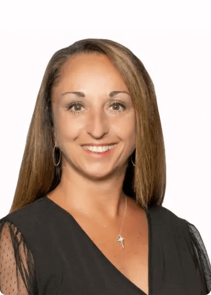 Headshot of Dina Sagarese Coleman, Directory of Family Services (LMFT) at Beachway Therapy Center.
