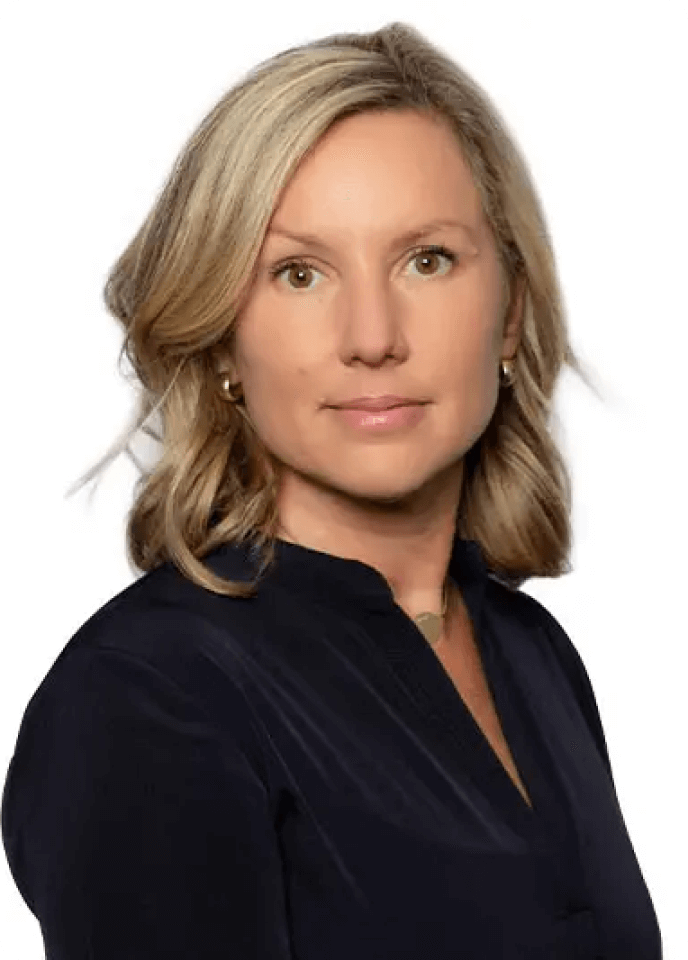 Headshot of Heather Baker-Carr, Chief Operating Officer and trauma therapist at Beachway Therapy Center.